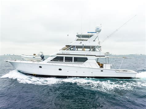 Hatteras Enclosed Sports Fish Sir Jon Ii Hmy Yachts