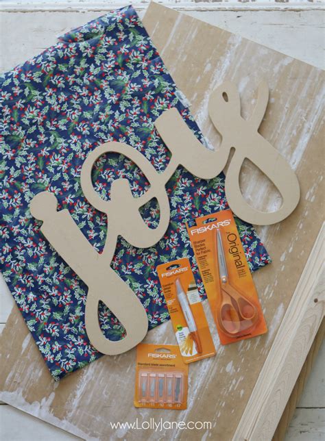 DIY wood cutout sign tutorial - Lolly Jane