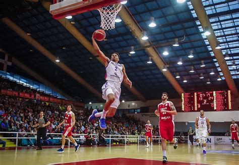 Rd Buscar El Pase A Mundial De Baloncesto En Casa