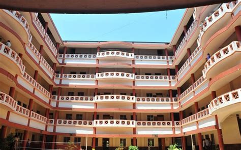 Srinivas University, Mangalore - Photos, Reviews,Admissions,Fees