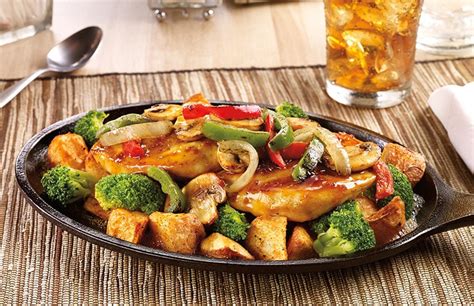 Bourbon Chicken Sizzlin' Skillet - Denny's Canada