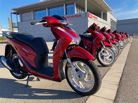 Estrenamos Nuevas Honda Sh I Honda Instituto De Seguridad