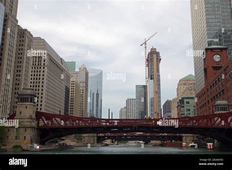 Chicago Clock Hi Res Stock Photography And Images Alamy