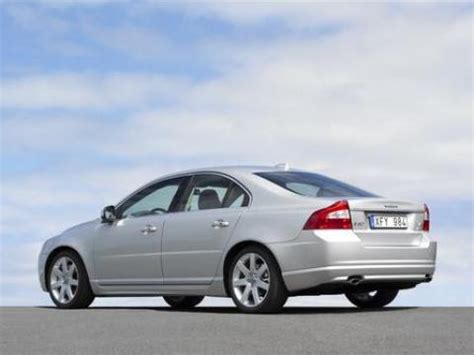 Volvo S 80 V8 AWD specs, 0-60, quarter mile, lap times - FastestLaps.com