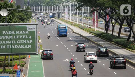 Foto Ganjil Genap Gantikan Penyekatan Di Jakarta Foto Liputan