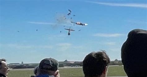 World War Ii Planes Fatal Air Collision During Dallas Airshow Netizens