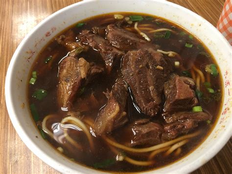 台北 永康牛肉麺の紅焼牛肉麺 旅・食べ歩き、ときどきクッキング