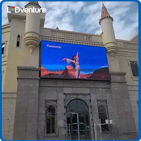 P10 Outdoor SMD Naked Eye 3D Commercial LED Big Screens Display LED