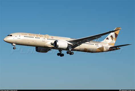 A Blo Etihad Airways Boeing Dreamliner Photo By Niclas Karich