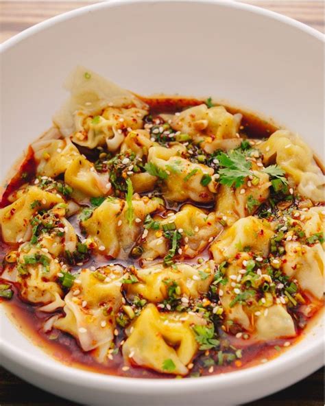 Marion Grasby Spicy Sichuan Wontons In 2023 Spicy Recipes Wonton