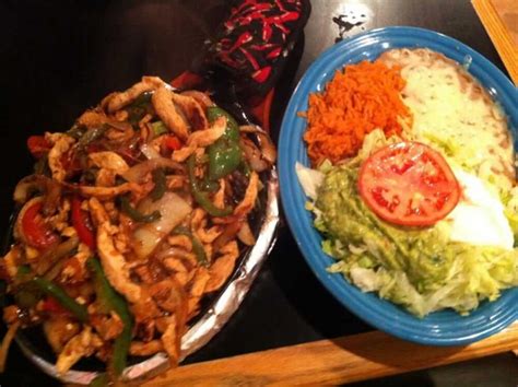 Fajita Combo Meal at El Jalapeno Mexican Restaurant in Youngstown, Ohio | El Jalapeno Restaurants