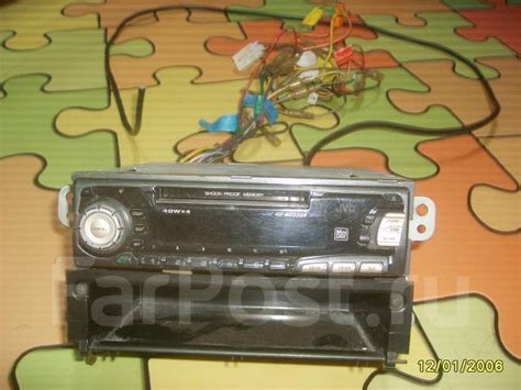 Магнитола JVC однодиновая. Читает только мини-диски. Радио. + Карман, б ...