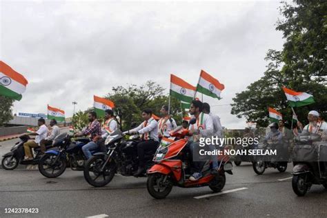 India Celebrates 57th Anniversary Of Independence Photos And Premium