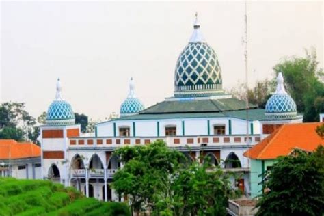 pesantren amanatul ummah mojokerto pesantren laduniid media