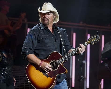 Toby Keith Dead At 62 Beloved Country Singer Dies Surrounded By His