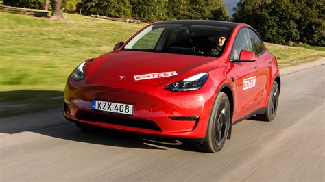 Tesla Model Y Kommer Sist I R Ckviddstest Teknikens V Rld