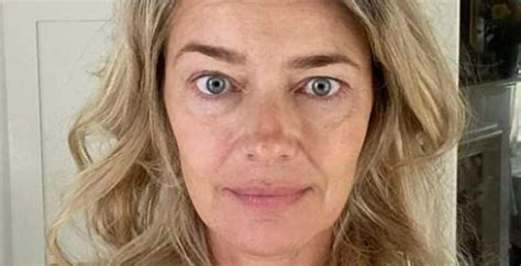 Paulina Porizkova Goes Nude Celebrates Grey Pride