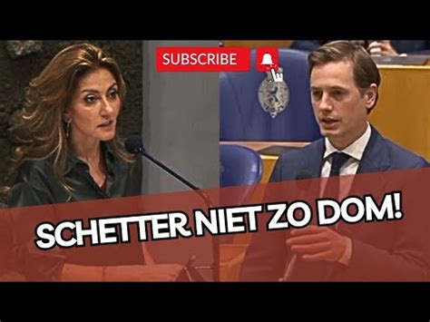 Yesilg Z Zet Schetterende Dassen Op Zijn Plek Mensen Zijn Het Zat