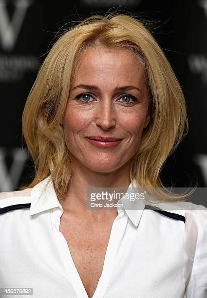 Gillian Anderson Book Signing Photos and Premium High Res Pictures ...