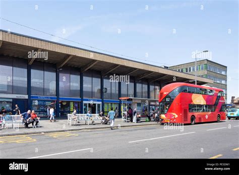 Barking station hi-res stock photography and images - Alamy