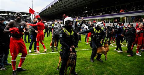 Titelmatch Antwerp valt samen met Sinksenfoor én Elton John in