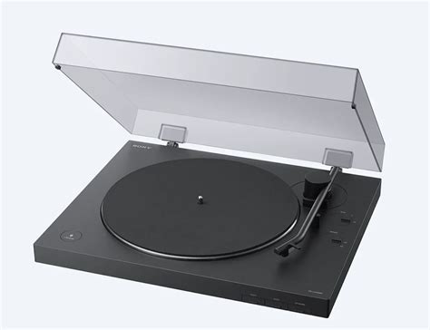 This Bluetooth vinyl turntable will be your new favorite music player