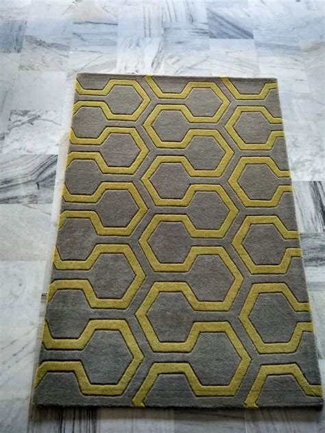 Printed Hand Tufted Carpets At Rs Sq Ft In Bhadohi Id