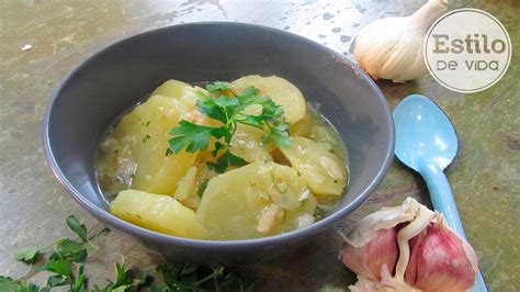 Patatas En Salsa Verde Receta F Cil Youtube