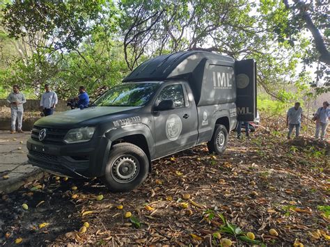 Corpo Em Decomposição é Encontrado Na Avenida Presidente Kennedy Em