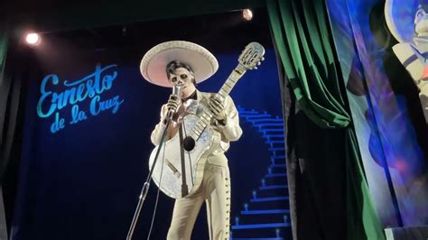 Ernesto De La Cruz From Coco In Treat Trail At Oogie Boogie Bash