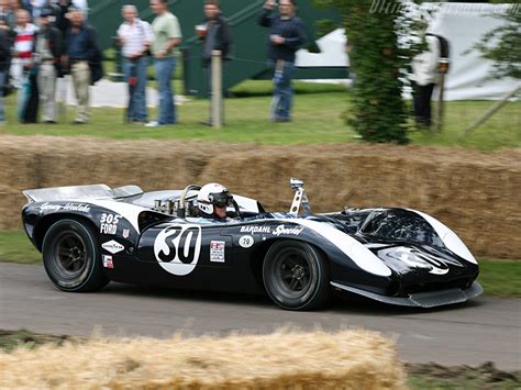 Lola T70 Mk 2 group 6 (1966) - Racing Cars