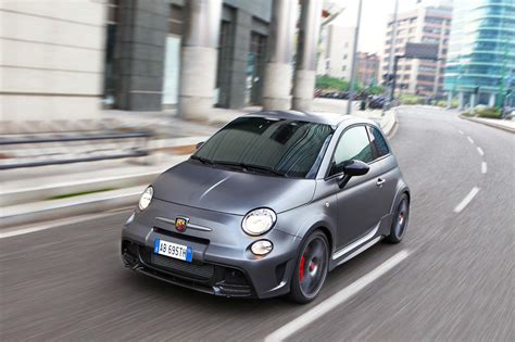 Autosalon Genf 2015 Abarth 500 Assetto Corse