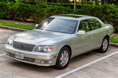 No Reserve 2000 Lexus Ls400 Platinum Series For Sale On Bat Auctions Sold For 14 000 On