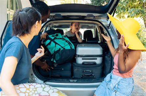 7 Dicas Essenciais Como Organizar Malas de Viagem no Carro Segurança