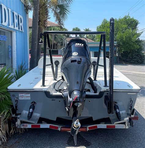 New 2024 Hewes 16 Redfisher 32541 Destin Boat Trader