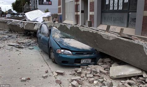 New Zealand Earthquake Black Day As Christchurch Lies In Ruins Daily Mail Online