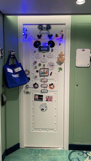 Decorating Your Stateroom Door