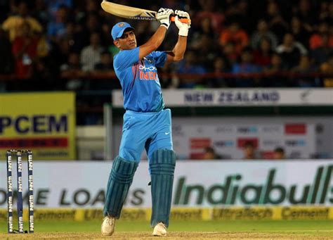 Why India needs Dhoni in the 2019 World Cup - Rediff Cricket