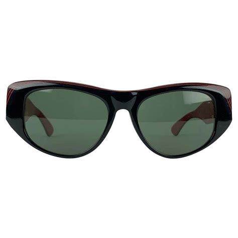 New Ray Ban The Wayfarer Purple Black Bandl G15 Grey Lenses Usa 80s Sunglasses For Sale At 1stdibs