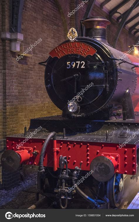 Hogwarts Express Train – Stock Editorial Photo © chrisdorney #159851054