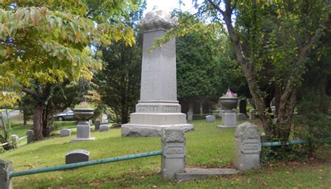 Cedar Hill Cemetery | Wellwood Memorials