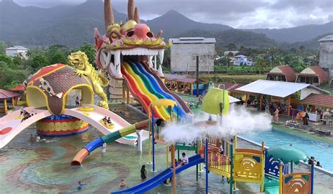 Review Waterboom Taman Cinta Gunung Poteng Singkawang Kalimantan