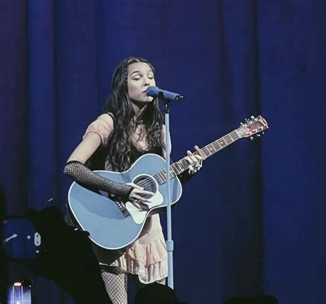 Olivia Rodrigo Olivia Liv Guitar