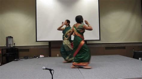 Kannada Folk Dance Medeley Gilli Gilli Gillaku Bhaghyada Balegara