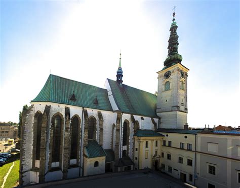 Farní kostel Povýšení svatého Kříže Farnost Povýšení sv Kříže Prostějov