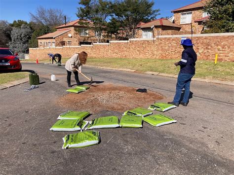 Last Resort Sas Pothole Ridden Roads Being Fixed By Fed Up Citizens