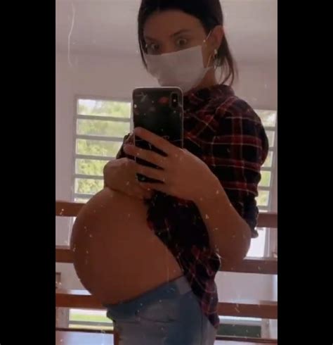 Foto Talita Younan Mostra Barriga De Gravidez E Se Surpreende