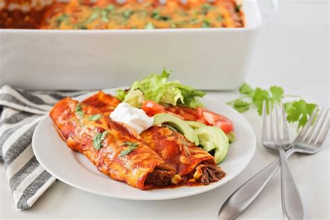 Easy Beef Enchiladas - Just 6 Ingredients! | Lil' Luna