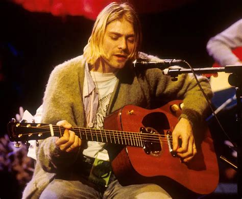 What is All the Drama Behind Kurt Cobain's Guitar Auction? - EDM Chicago