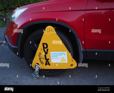 Untaxed Vehicle Hi Res Stock Photography And Images Alamy